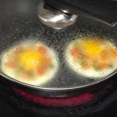 西式蔬菜煎蛋的做法（怎么做西式煎蛋）-7