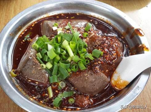 清汤牛肉火锅的做法与配料（清汤牛肉汤锅怎样做）-7