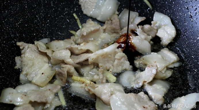 鲜茶树菇炒肉的家常做法，茶树菇炒肉片怎么做好吃窍门？-8