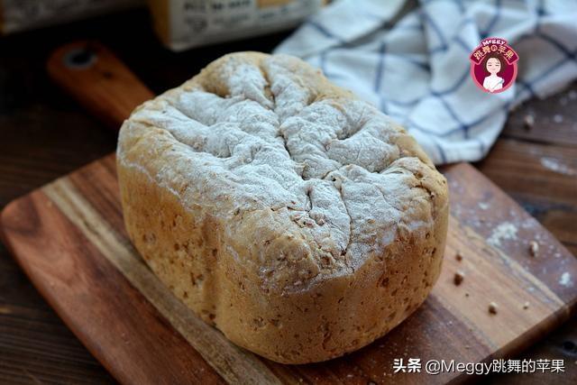 面包预拌粉还需要放酵母吗_如何用面包机做面包-1