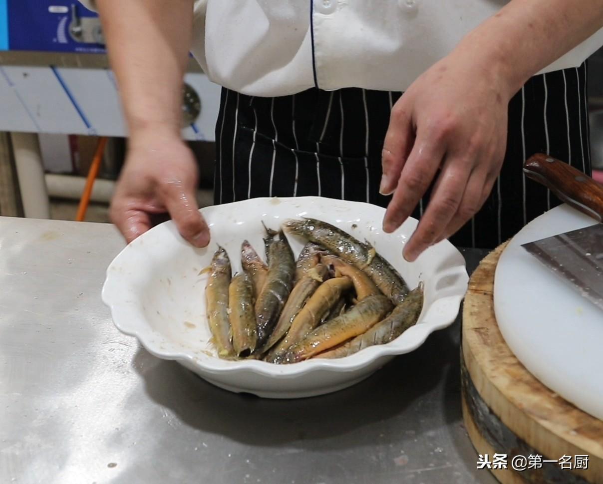 泥鳅怎么做好吃又简单（正确炖泥鳅的方法）-8