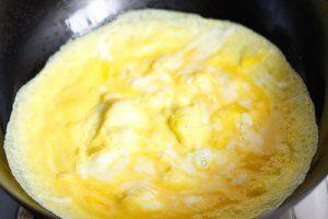 正宗蛋包饭的制作方法 蛋包饭怎么做好吃又简单？-8
