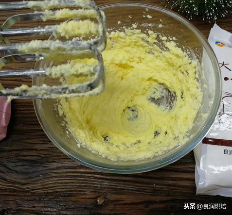 面包粉也可以做蛋糕_普通面粉做蛋糕教程-2